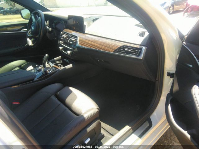 Photo 4 VIN: WBAJA9C55KB254899 - BMW 5 SERIES 