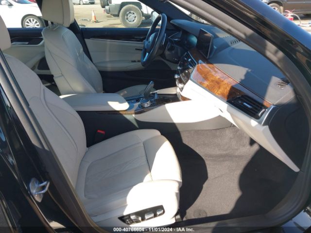 Photo 4 VIN: WBAJA9C55KB389882 - BMW 530E 