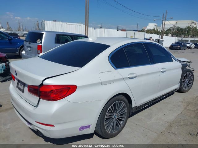 Photo 3 VIN: WBAJA9C55KB393902 - BMW 530E 