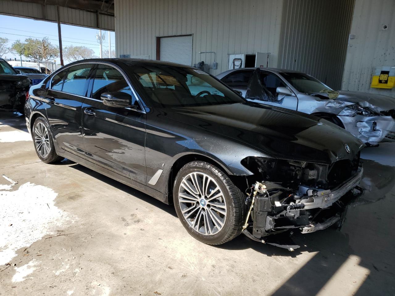 Photo 3 VIN: WBAJA9C55KB399313 - BMW 5ER 