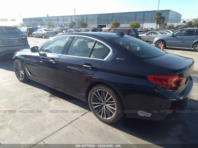 Photo 2 VIN: WBAJA9C56JB250567 - BMW 530E 