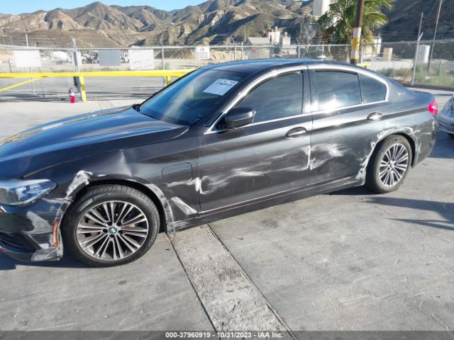 Photo 5 VIN: WBAJA9C56JB250875 - BMW 530E 