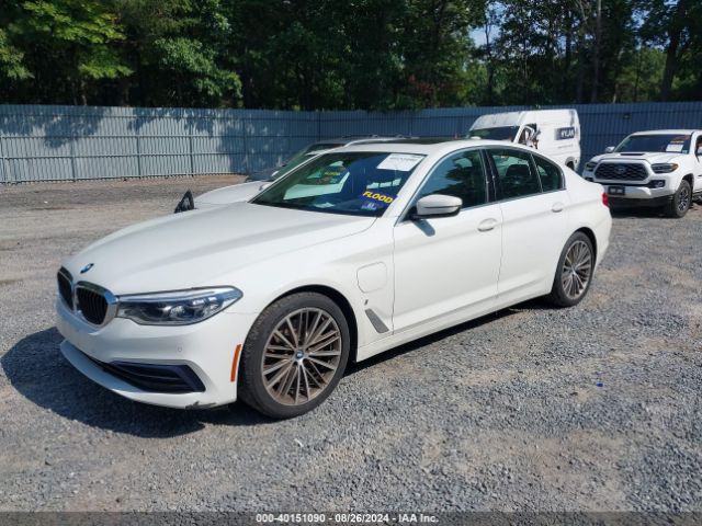 Photo 1 VIN: WBAJA9C56KB388840 - BMW 530E 