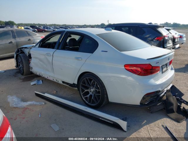 Photo 2 VIN: WBAJA9C57JB251775 - BMW 530E 