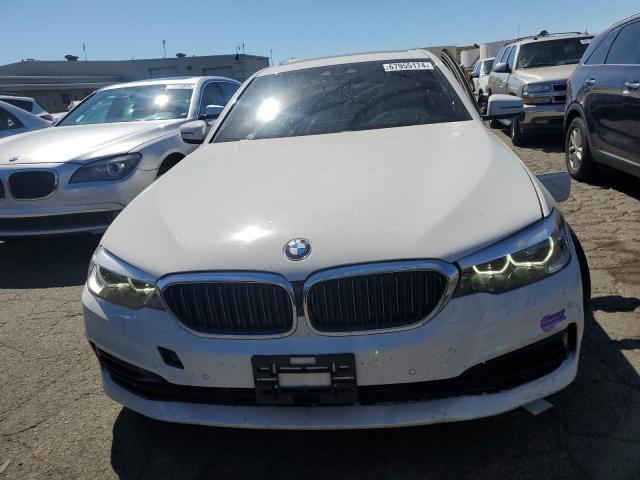 Photo 4 VIN: WBAJA9C57KB389334 - BMW 530E 