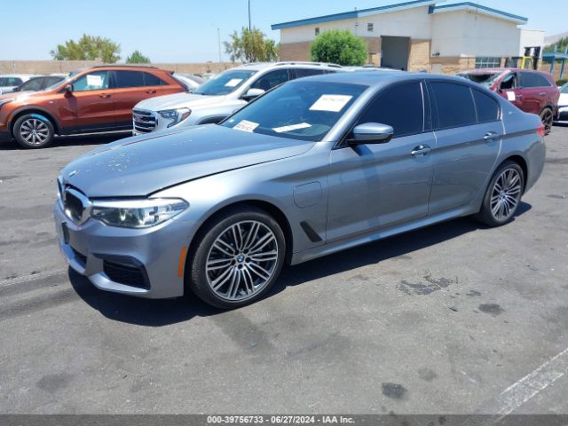 Photo 1 VIN: WBAJA9C57KB389513 - BMW 530E 