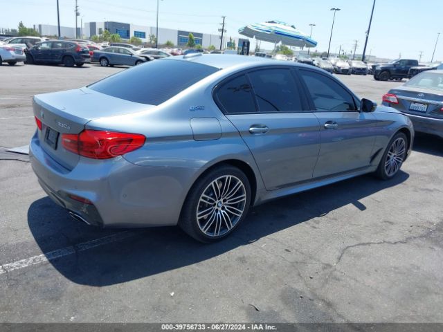 Photo 3 VIN: WBAJA9C57KB389513 - BMW 530E 