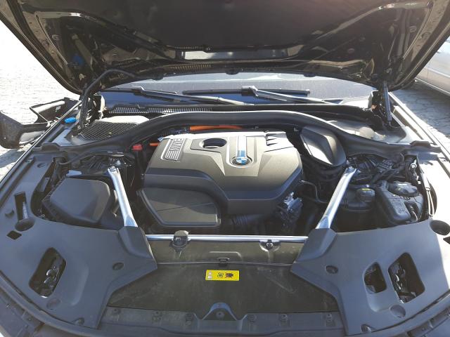 Photo 6 VIN: WBAJA9C57KB398857 - BMW 530E 