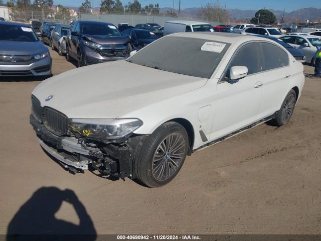 Photo 1 VIN: WBAJA9C58JB250828 - BMW 530E 