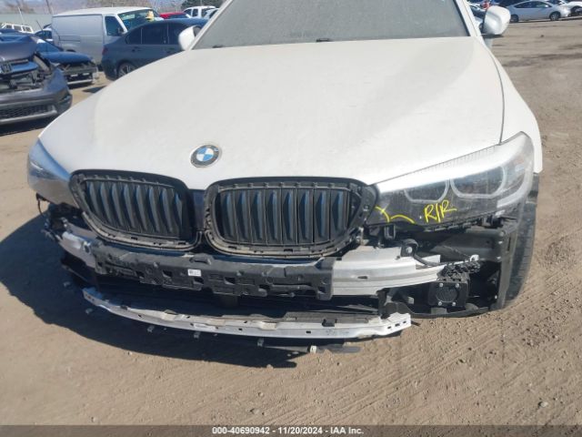 Photo 5 VIN: WBAJA9C58JB250828 - BMW 530E 