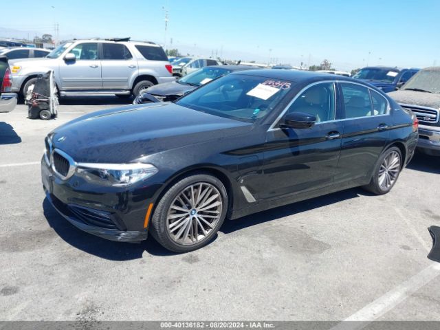 Photo 1 VIN: WBAJA9C58JB250926 - BMW 530E 