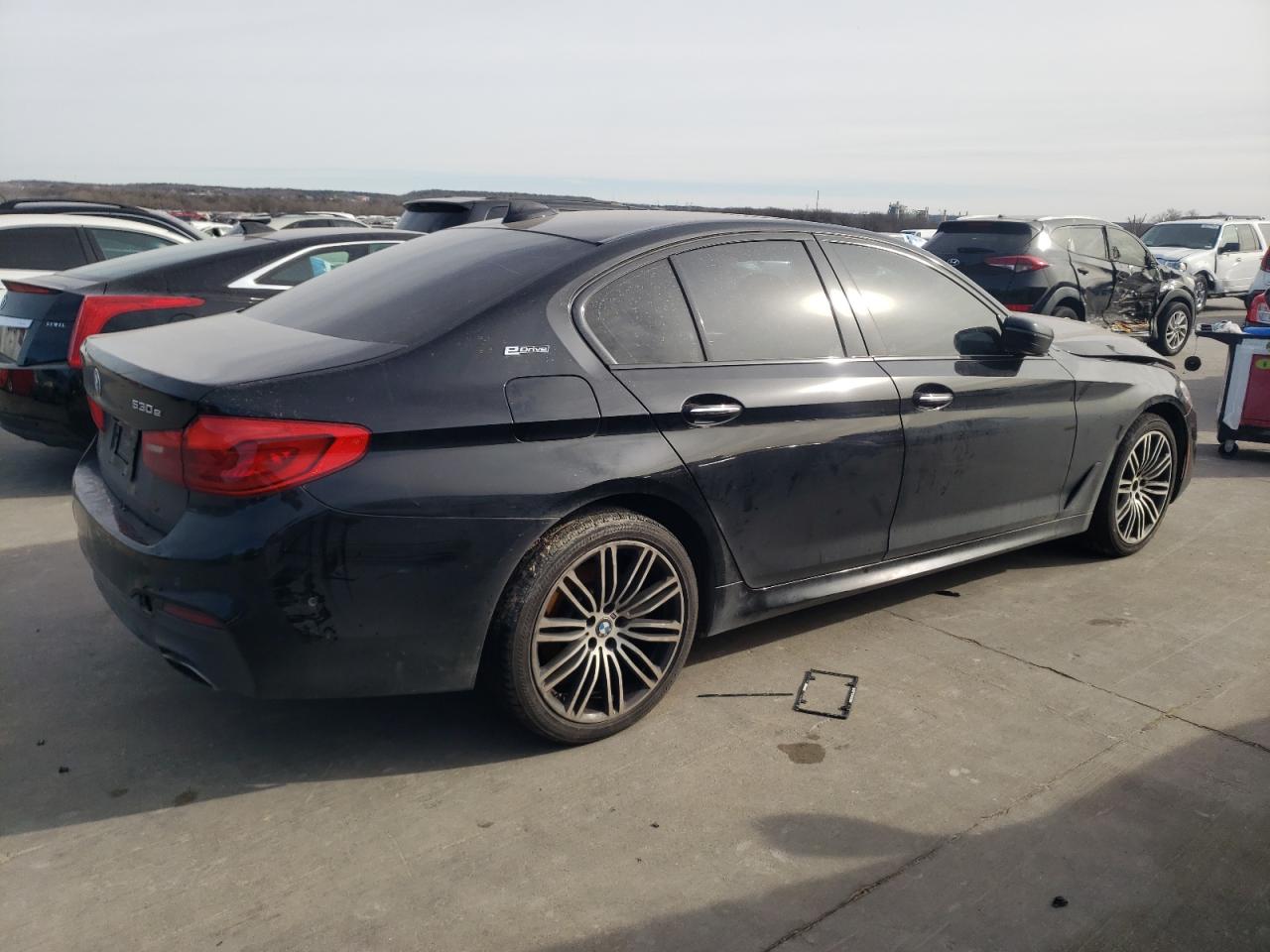 Photo 2 VIN: WBAJA9C58JB251431 - BMW 5ER 