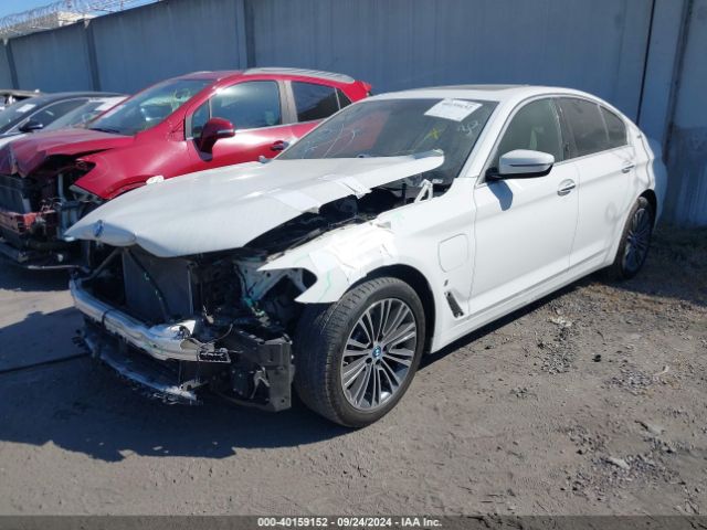 Photo 1 VIN: WBAJA9C58JB252093 - BMW 530E 