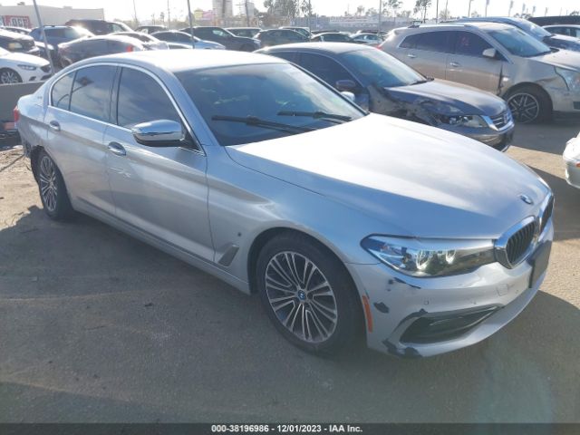 Photo 0 VIN: WBAJA9C58JB252157 - BMW 530E 