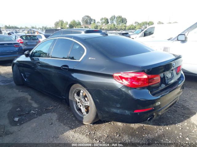 Photo 2 VIN: WBAJA9C58KB399418 - BMW 5 SERIES 