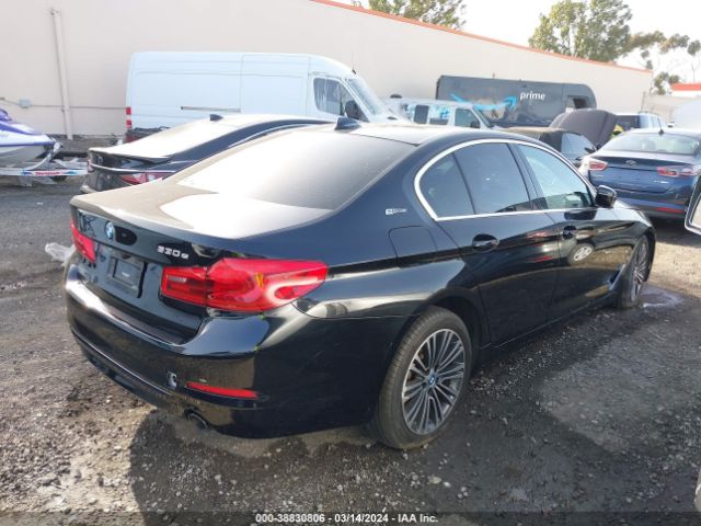 Photo 3 VIN: WBAJA9C58KB399418 - BMW 5 SERIES 