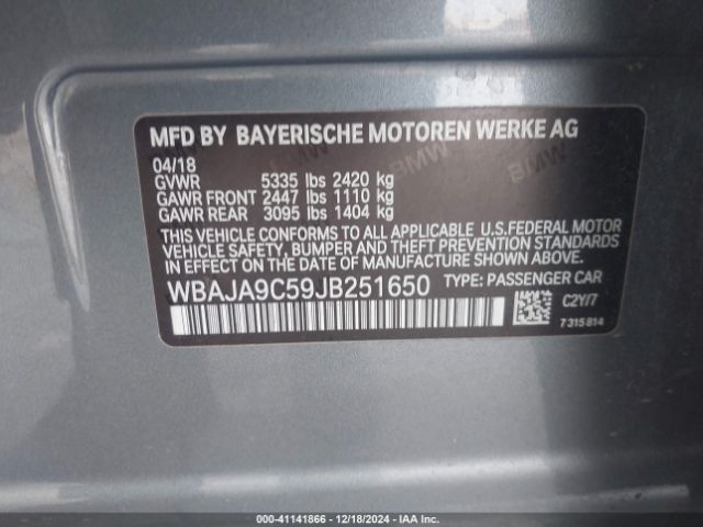 Photo 8 VIN: WBAJA9C59JB251650 - BMW 530E 