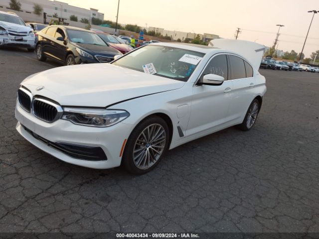 Photo 1 VIN: WBAJA9C59KB254890 - BMW 530E 