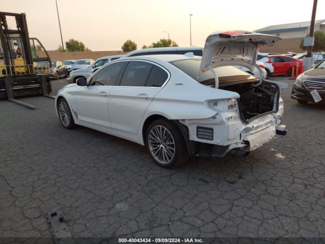 Photo 2 VIN: WBAJA9C59KB254890 - BMW 530E 