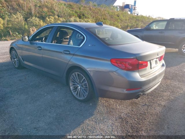 Photo 2 VIN: WBAJA9C59KB399315 - BMW 530E 