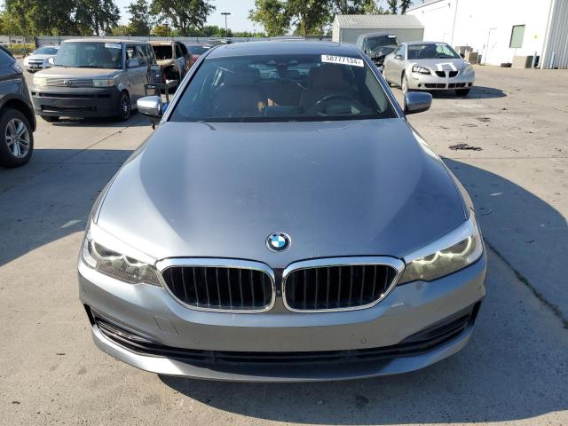 Photo 4 VIN: WBAJA9C5XJB032678 - BMW 530E 