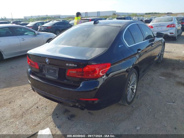 Photo 3 VIN: WBAJA9C5XJB250961 - BMW 530E 