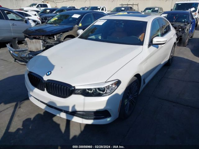 Photo 1 VIN: WBAJA9C5XKB254932 - BMW 530E 