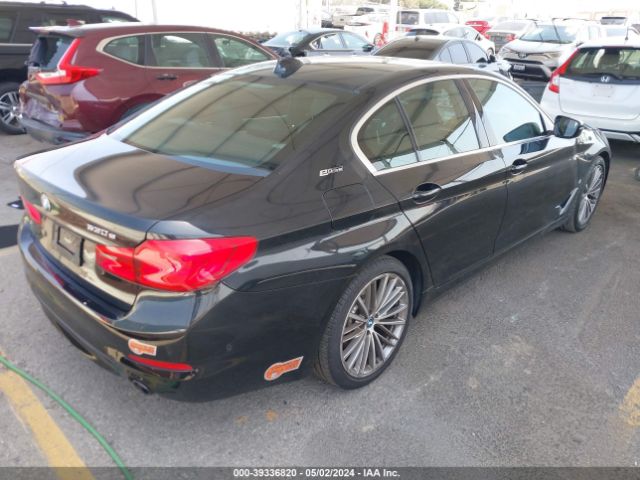 Photo 3 VIN: WBAJA9C5XKB392731 - BMW 530E 