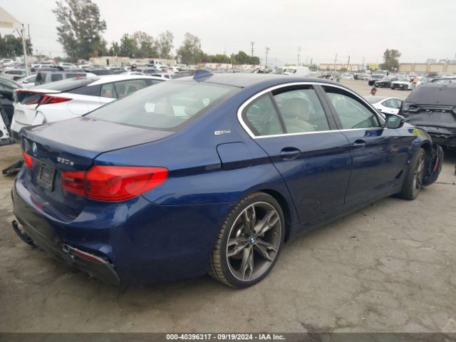 Photo 3 VIN: WBAJA9C5XKB392843 - BMW 530E 