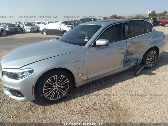 Photo 1 VIN: WBAJA9C5XKB393037 - BMW 530E 