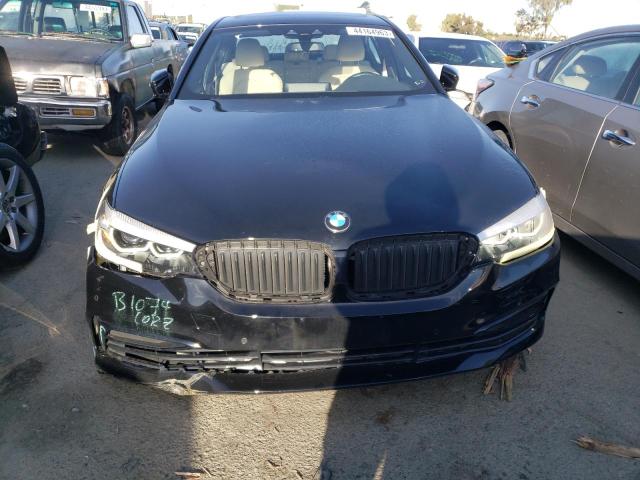 Photo 4 VIN: WBAJA9C5XKB399405 - BMW 530E 