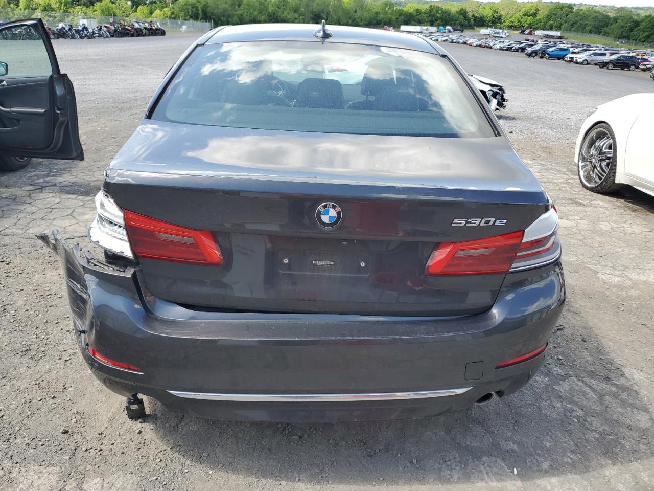 Photo 5 VIN: WBAJB1C51JB084554 - BMW 5ER 