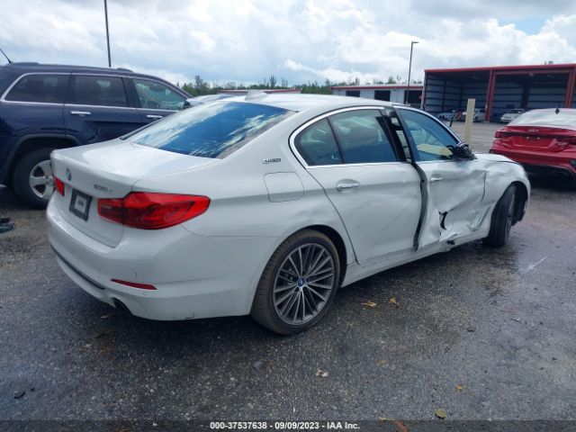 Photo 3 VIN: WBAJB1C51JB374549 - BMW 530E 