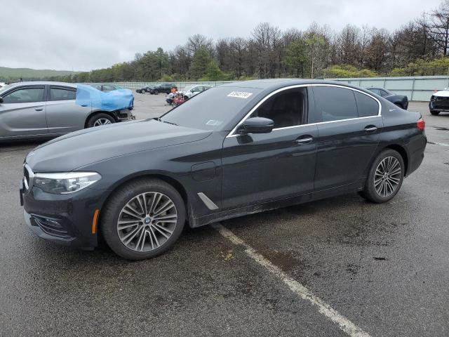 Photo 0 VIN: WBAJB1C51JB374647 - BMW 530XE 