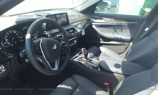 Photo 4 VIN: WBAJB1C51KB375217 - BMW 530XE 