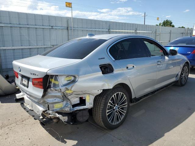 Photo 2 VIN: WBAJB1C52JB085423 - BMW 530XE 