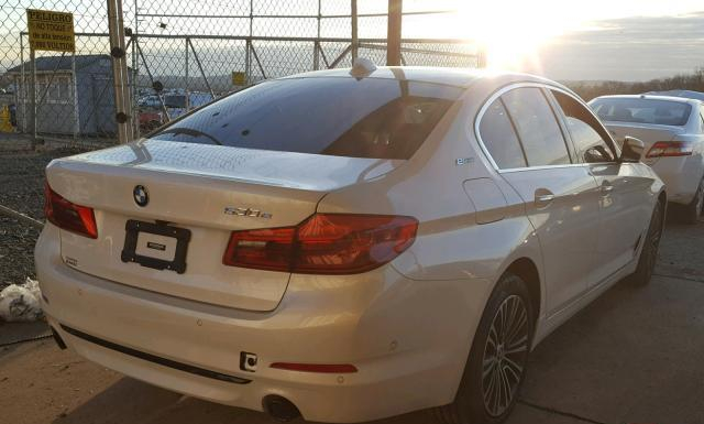 Photo 3 VIN: WBAJB1C52JB374205 - BMW 530XE 