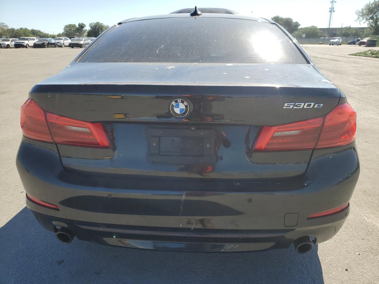 Photo 5 VIN: WBAJB1C52JB374396 - BMW 5ER 