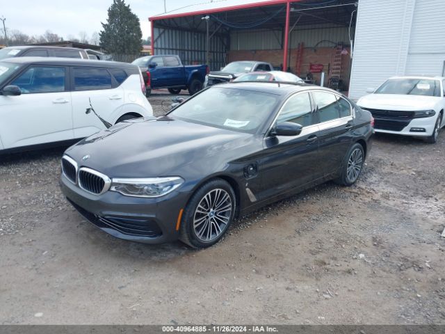 Photo 1 VIN: WBAJB1C52KB376778 - BMW 530E 