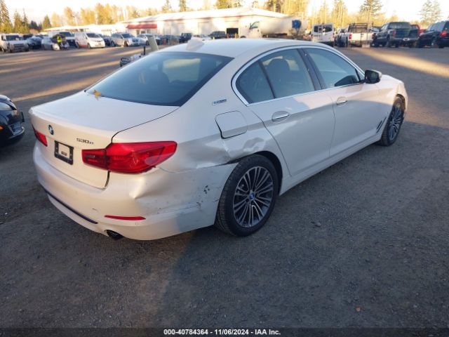 Photo 3 VIN: WBAJB1C53JB085446 - BMW 530E 