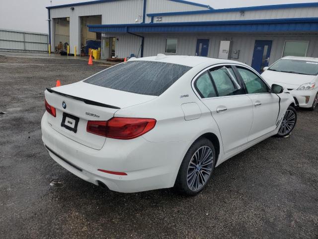 Photo 2 VIN: WBAJB1C54JB084113 - BMW 530XE 