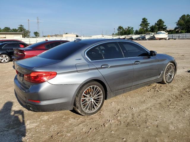 Photo 2 VIN: WBAJB1C54JB085293 - BMW 530XE 