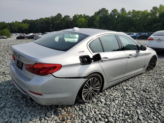 Photo 2 VIN: WBAJB1C54KB376863 - BMW 530XE 