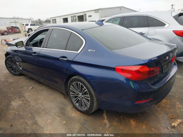 Photo 2 VIN: WBAJB1C55JB084802 - BMW 5 SERIES 