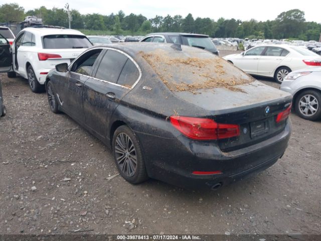 Photo 2 VIN: WBAJB1C57JB085286 - BMW 530E 