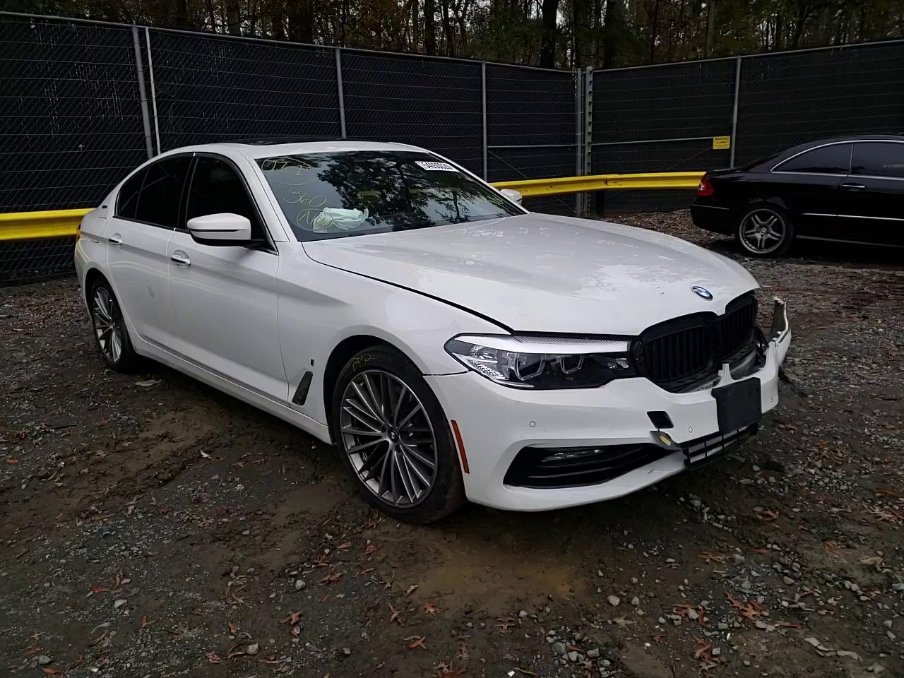 Photo 10 VIN: WBAJB1C57JB374443 - BMW 530 