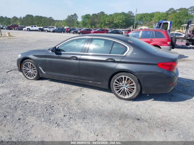 Photo 2 VIN: WBAJB1C57KB375223 - BMW 530XE 