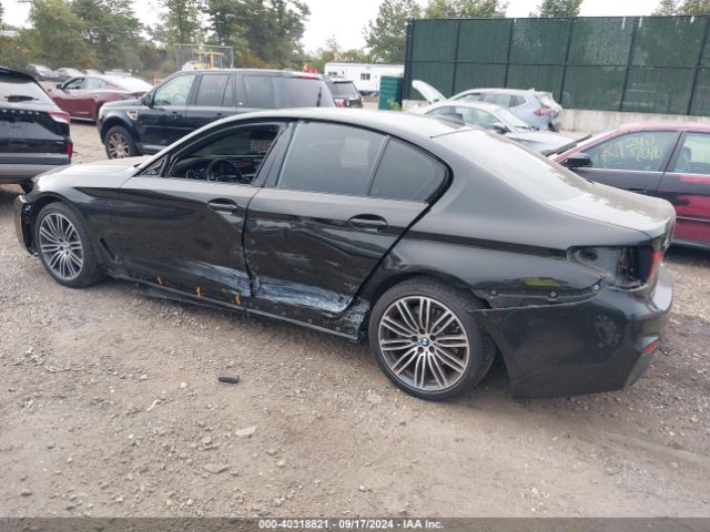 Photo 2 VIN: WBAJB1C57KB375321 - BMW 530E 