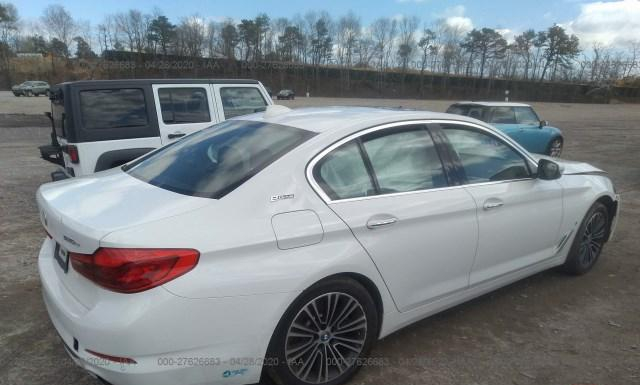 Photo 3 VIN: WBAJB1C58JB084437 - BMW 530XE 