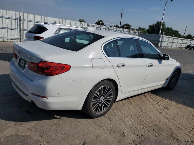 Photo 2 VIN: WBAJB1C59JB084592 - BMW 530XE 